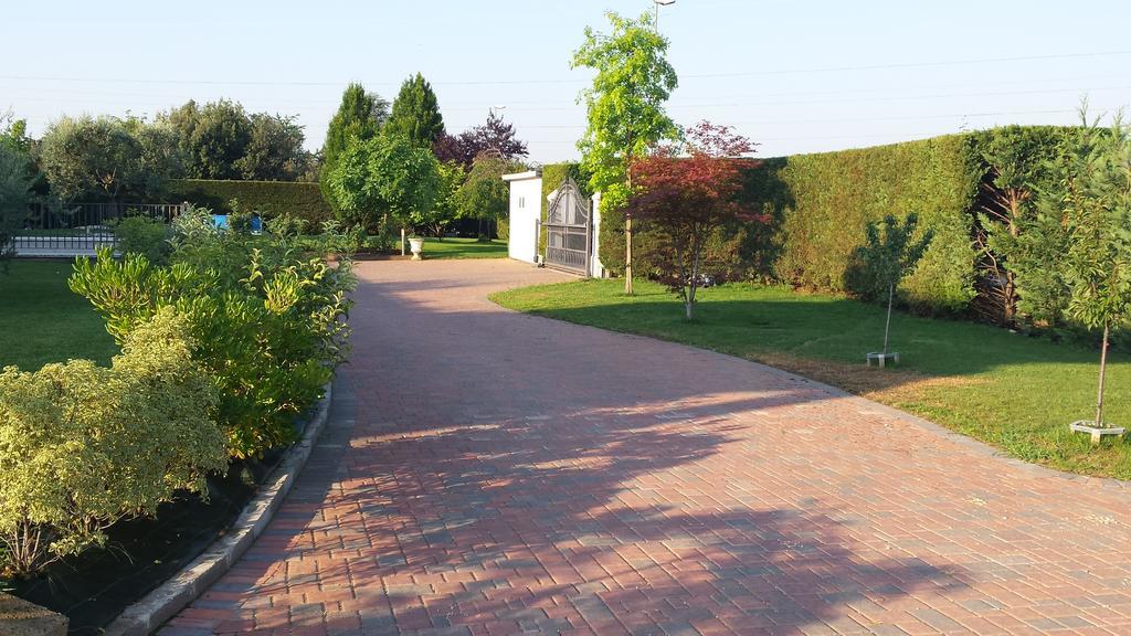 Agriturismo La Torretta Pescantina Buitenkant foto
