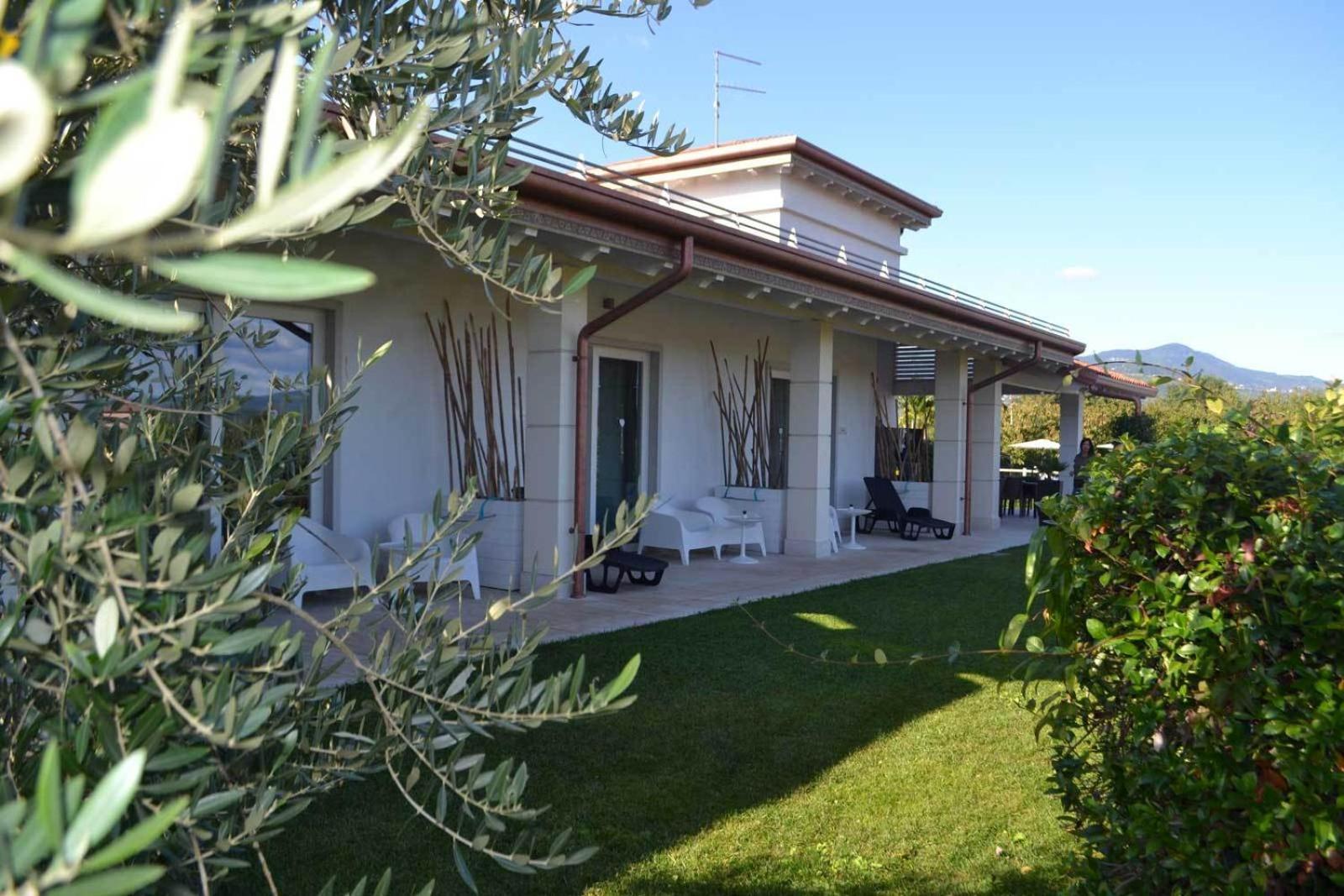Agriturismo La Torretta Pescantina Buitenkant foto