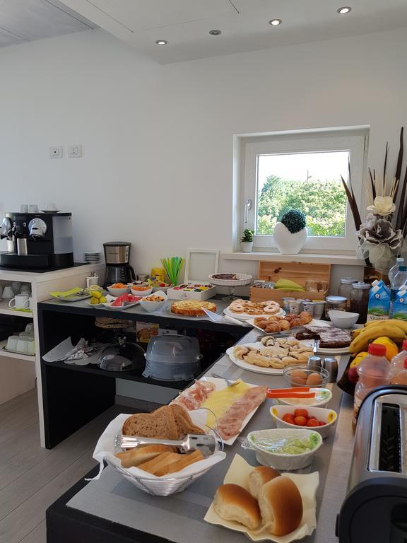 Agriturismo La Torretta Pescantina Buitenkant foto